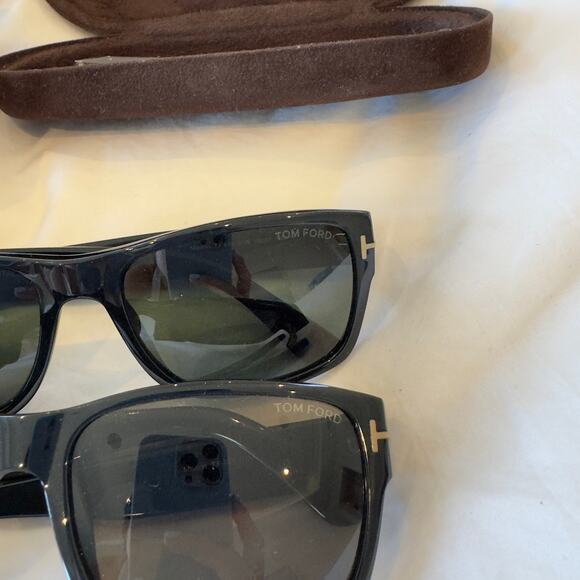 TOM FORD MASON Lot (2) FT0445 01N Sunglasses Black Frame Green Lenses 58mm - Picture 6 of 7